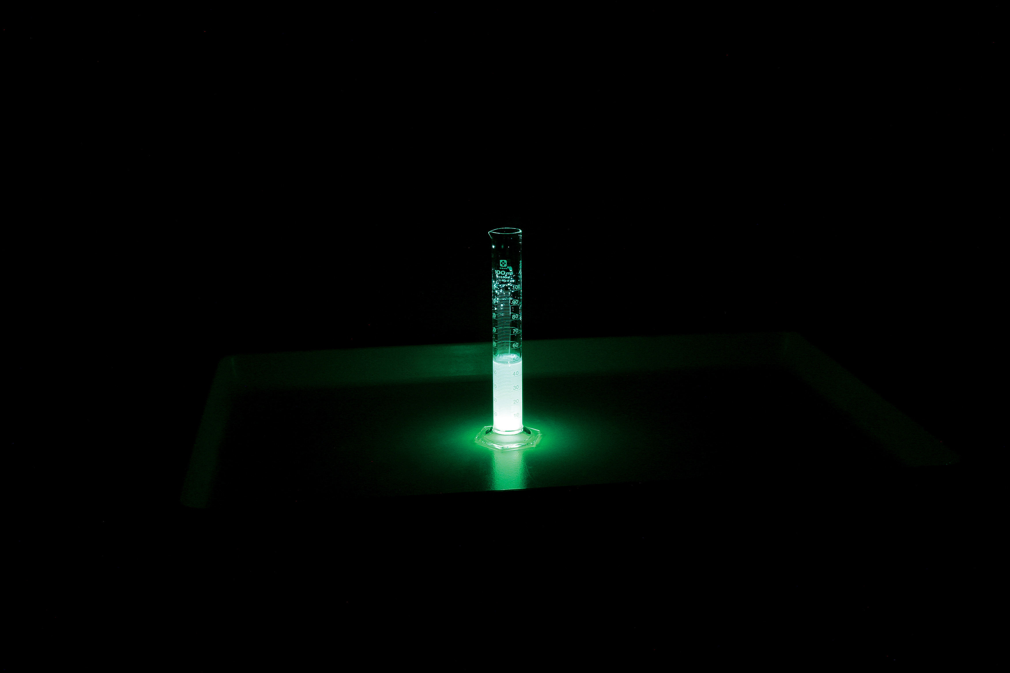 Chemiluminescent Elephant's Toothpaste Chemical Demonstration Kit