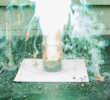 Zinc Pyrotechnics Thermodynamics Chemistry Demonstration Kit